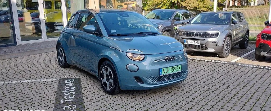 warmińsko-mazurskie Fiat 500 cena 82900 przebieg: 9700, rok produkcji 2021 z Libiąż